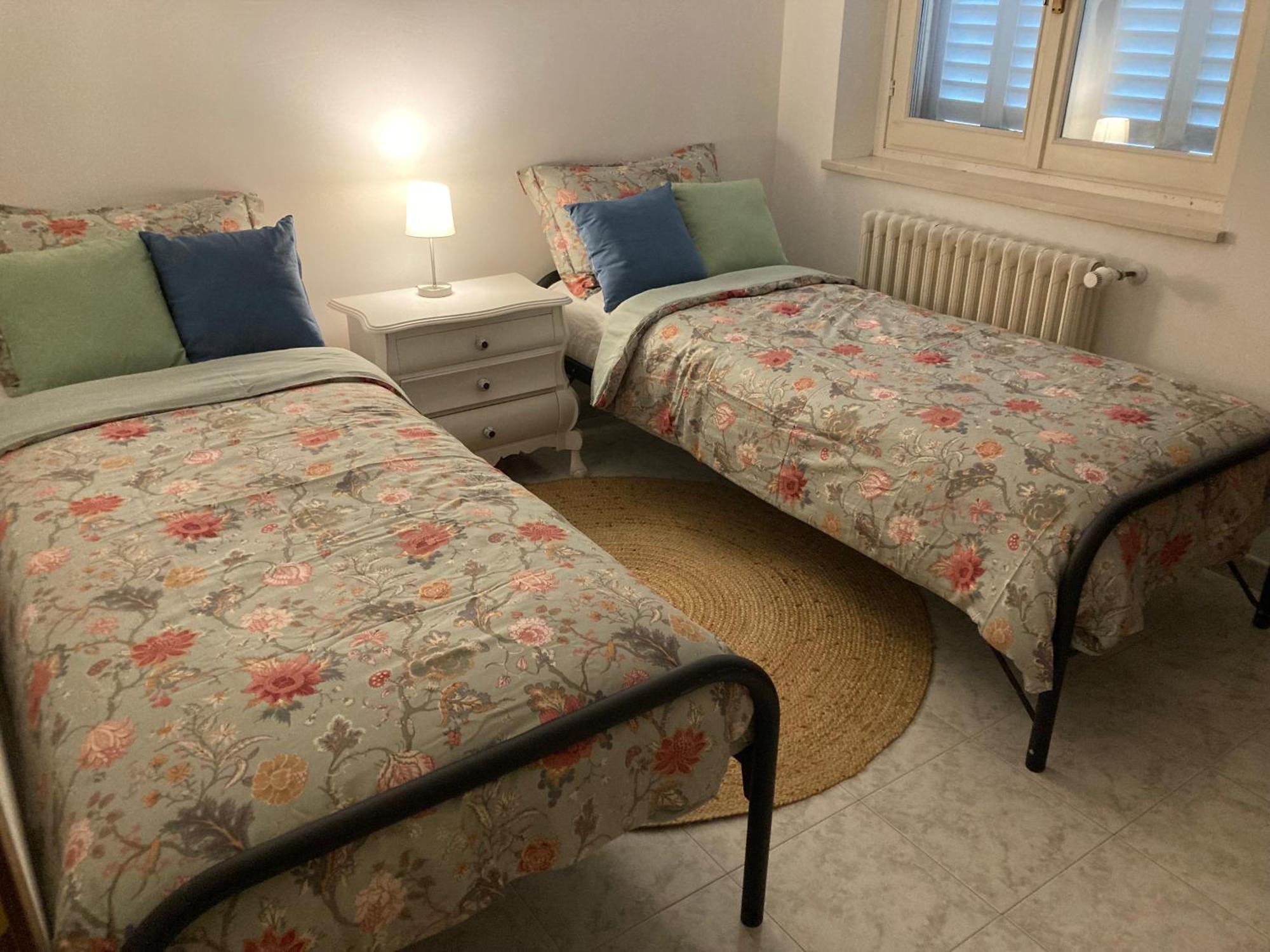 Appartamento Casa Finestre Bianche Canelli Esterno foto
